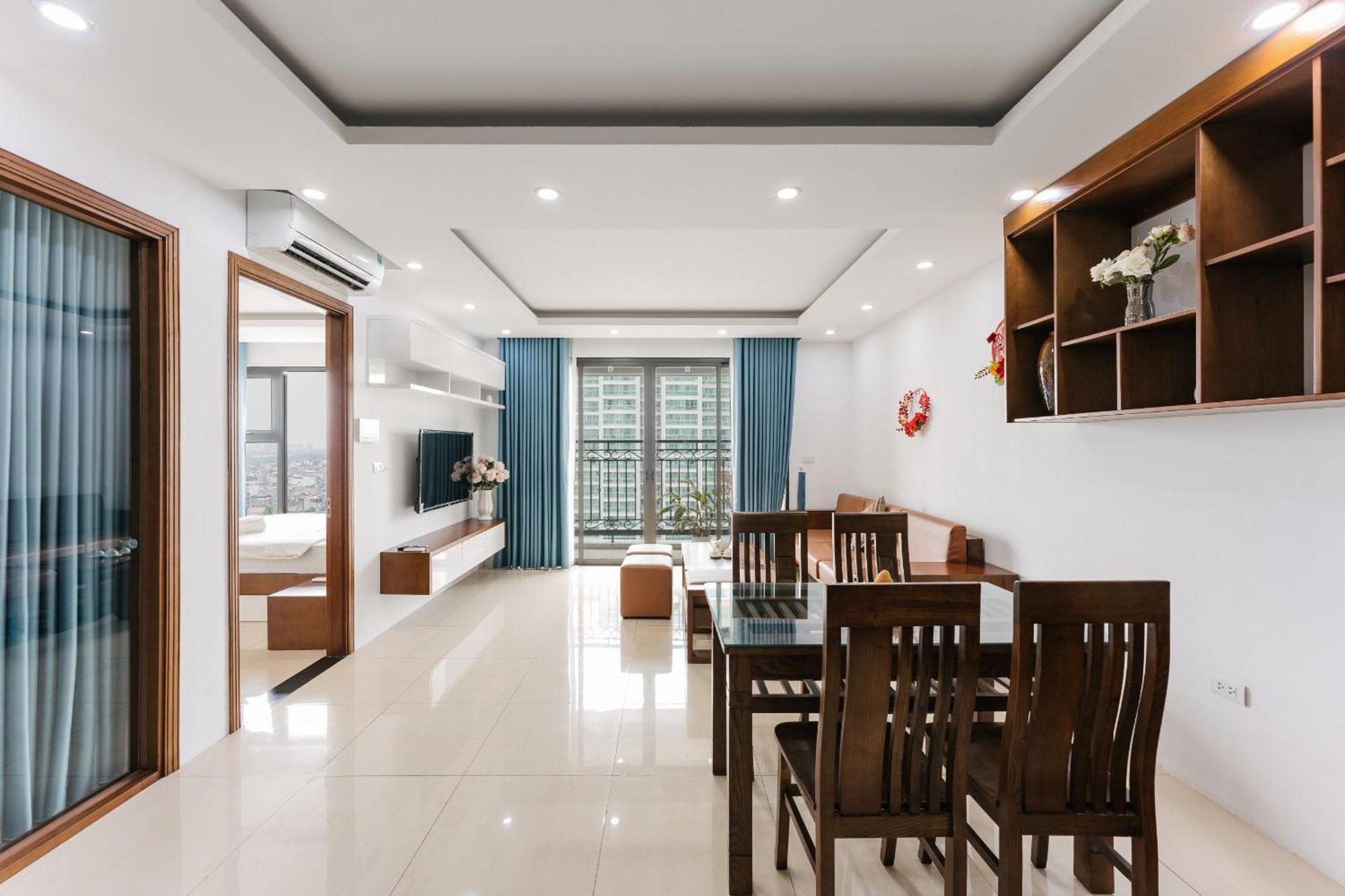 Westlake Homestay Hanoi - D'Le Roi Soleil Room photo